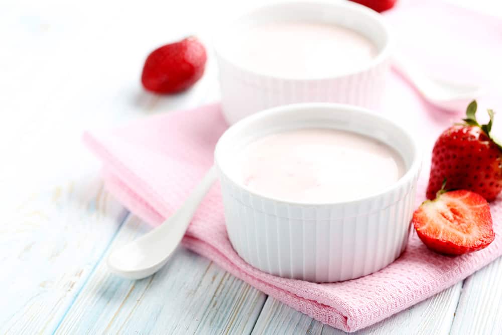 strawberry and yogurt face mask benefits