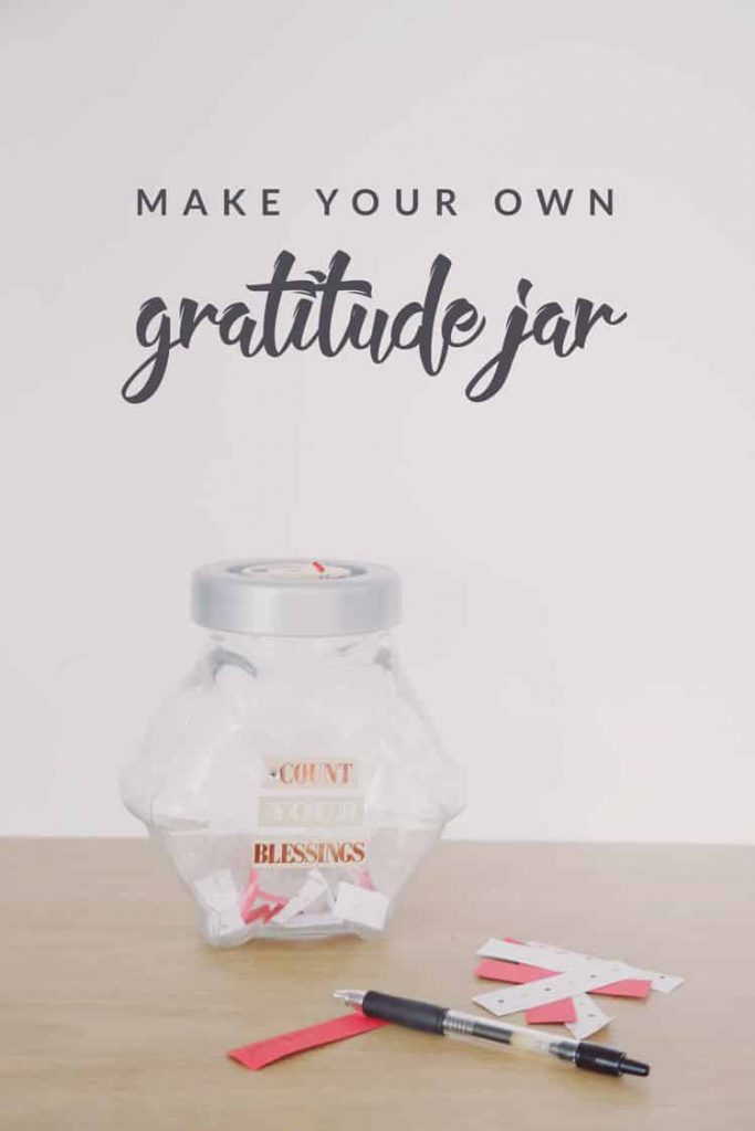 Want a fun and easy way to review the things you've been grateful for throughout the year? Make this simple DIY gratitude jar! 