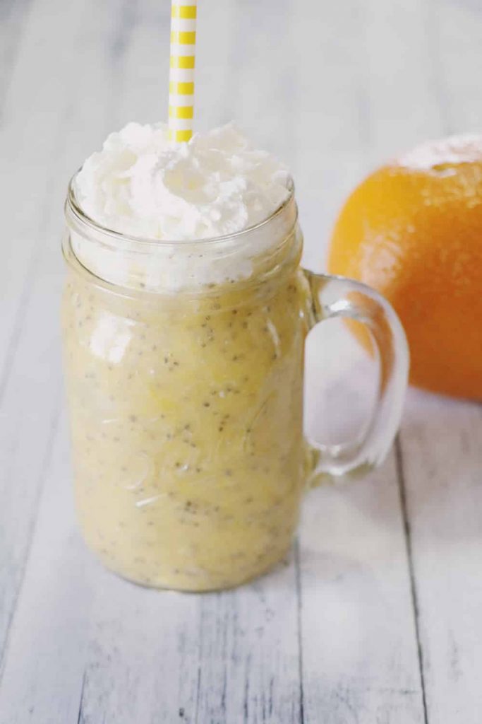 This Orange Creamsicle Chia Smoothie has the same delicious flavors of creamsicles with delicious benefits! It'll be your new favorite refreshing drink!
