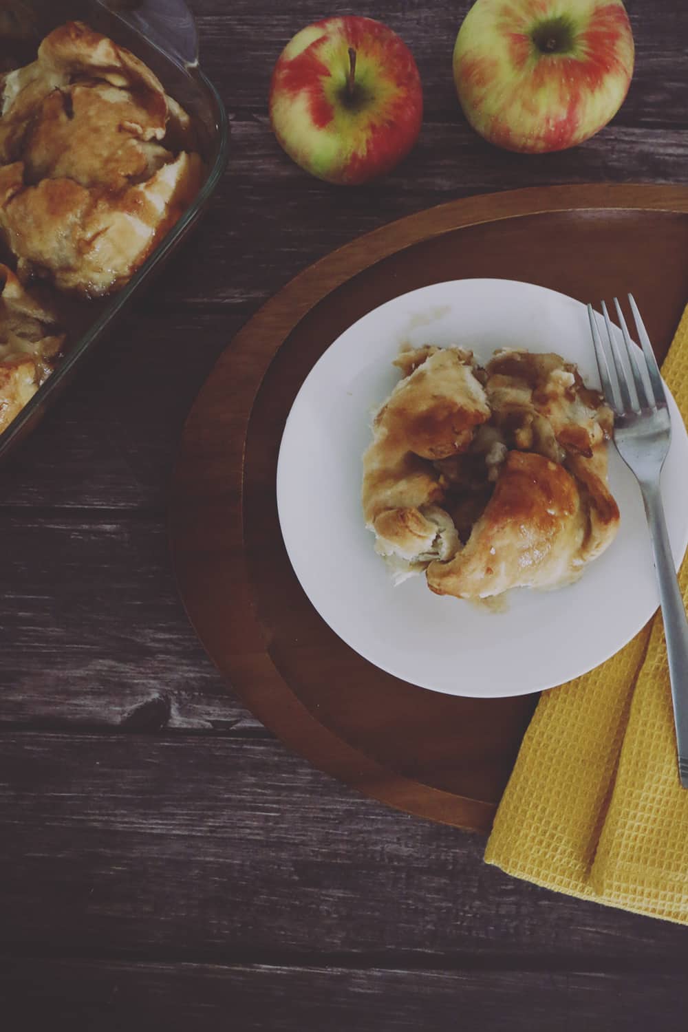 This warm and gooey salted caramel apple dumplings just screams comfort food on a crisp Autumn day. Perfect with ice cream or on it's own!