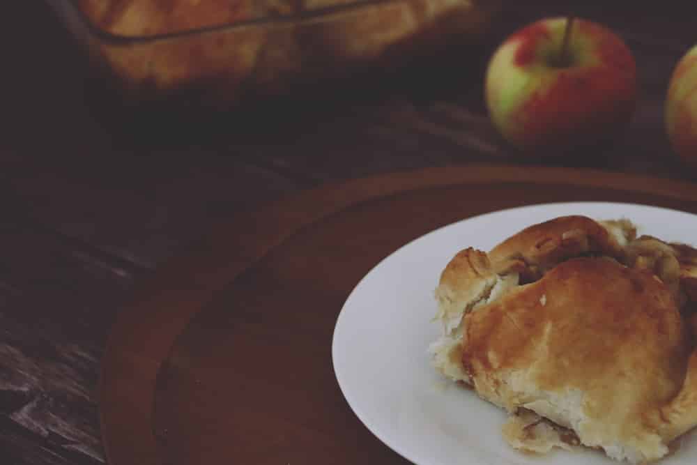 This warm and gooey salted caramel apple dumplings just screams comfort food on a crisp Autumn day. Perfect with ice cream or on it's own!