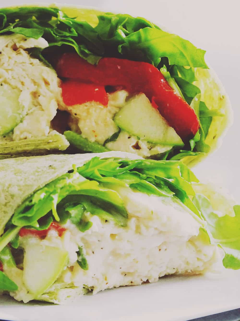 Looking for a fun way to shake things up at lunch? This Chicken and Apple Caesar Salad Wrap is the perfect option for a fun, quick meal!