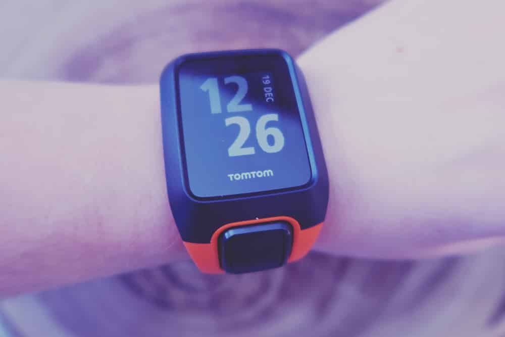 Striving to be healthier and happier in the new year? The TomTom® Adventurer is the go-to accessory to achieving your fitness goals!
