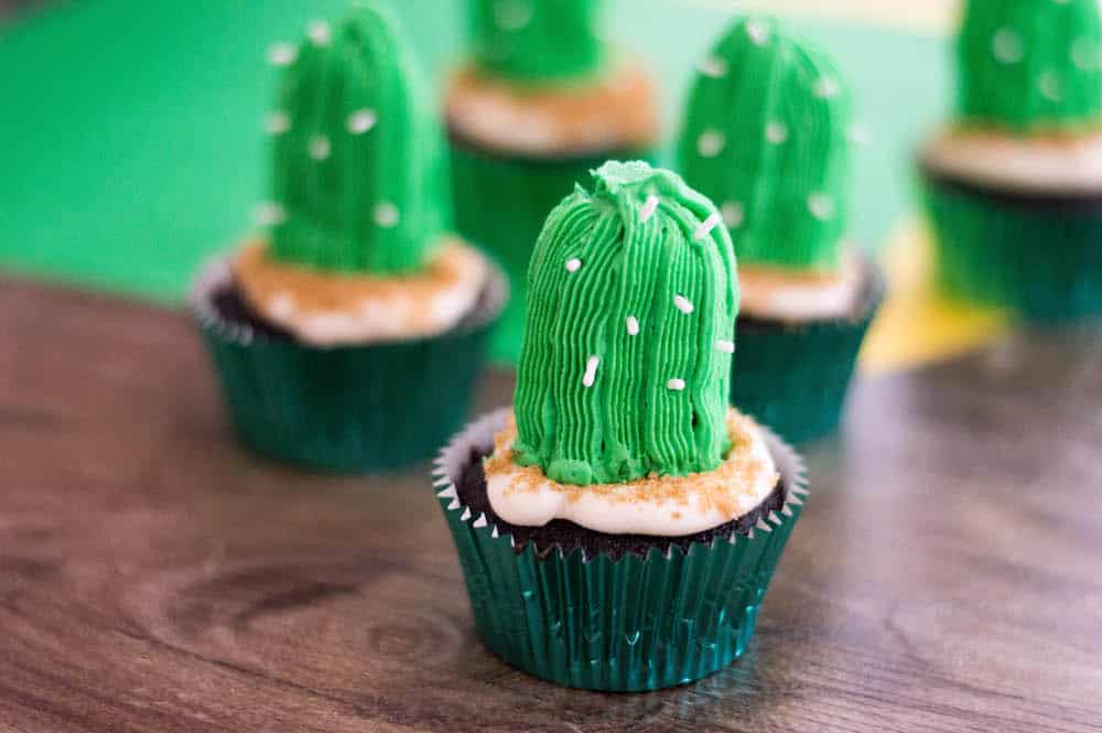 cactus cupcakes