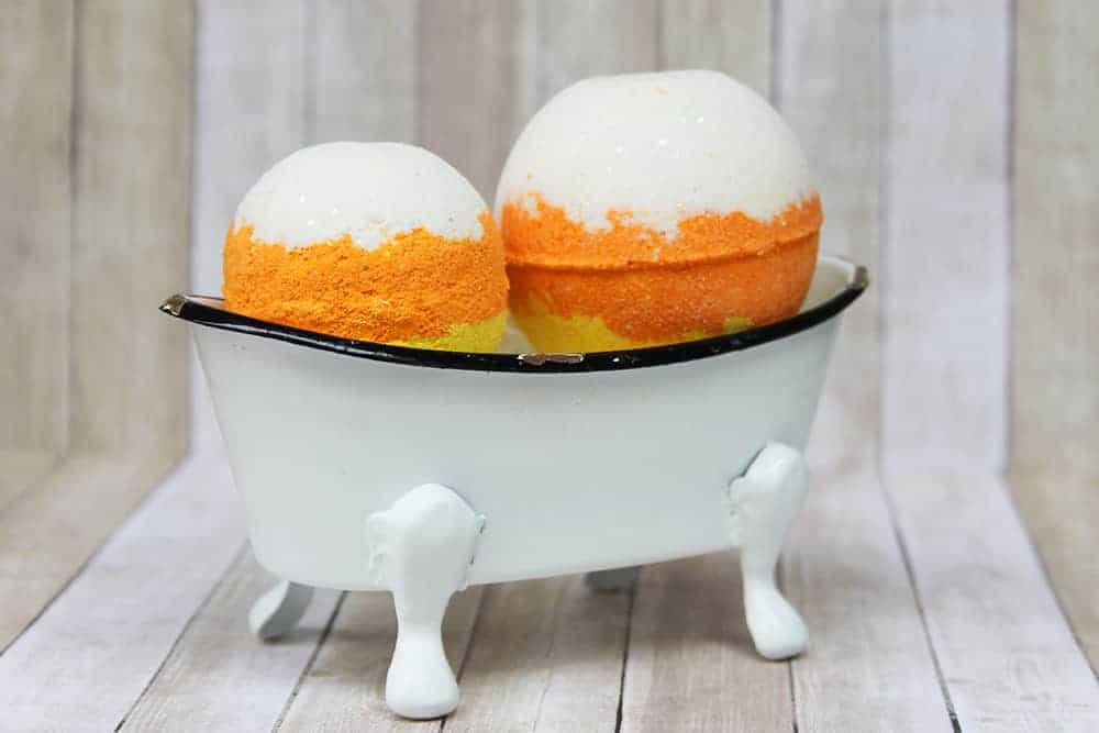 https://birdseyemeeple.com/wp-content/uploads/2018/09/Candy-Corn-Bath-Bomb-DIY.jpg