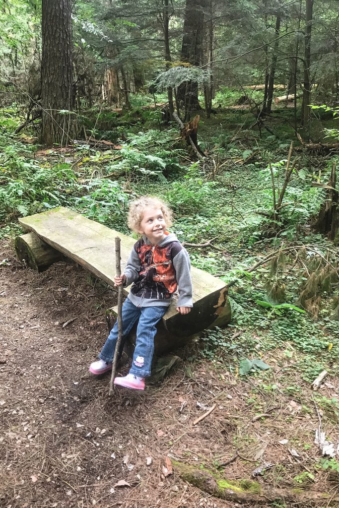 preschooler learning in nature